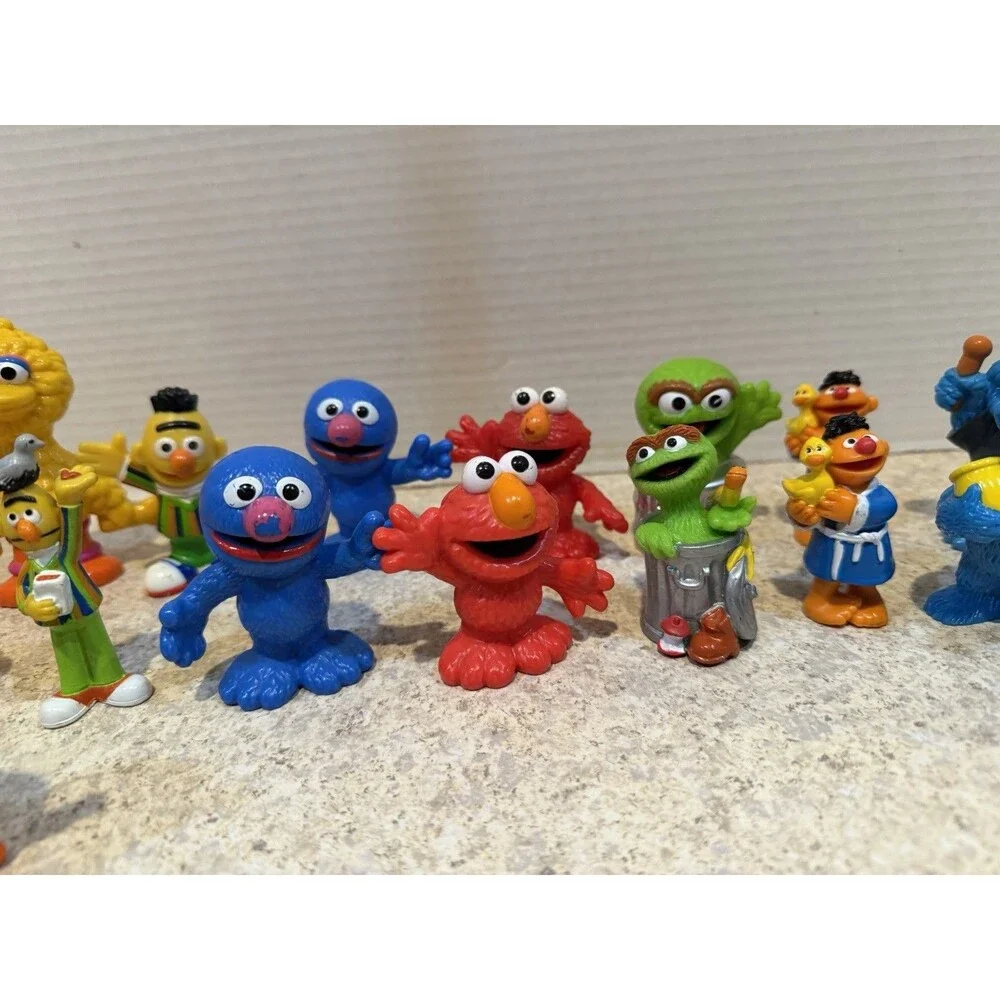 Vintage Sesame Street PVC Figure Lot 15pc Elmo Big Bird Bert Ernie Cookie Grover
